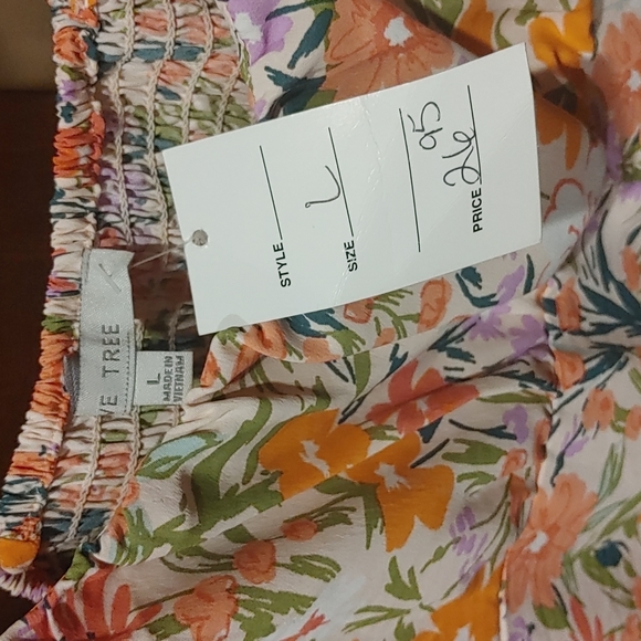 Spaghetti strap romper - Picture 3 of 4